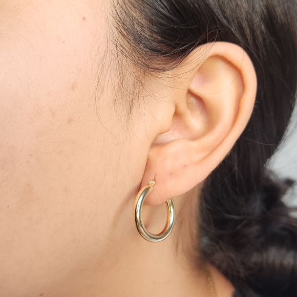 14k Gold 3MM Round Hollow Polished Hoop Earrings - 20MM - Picture 5 of 5